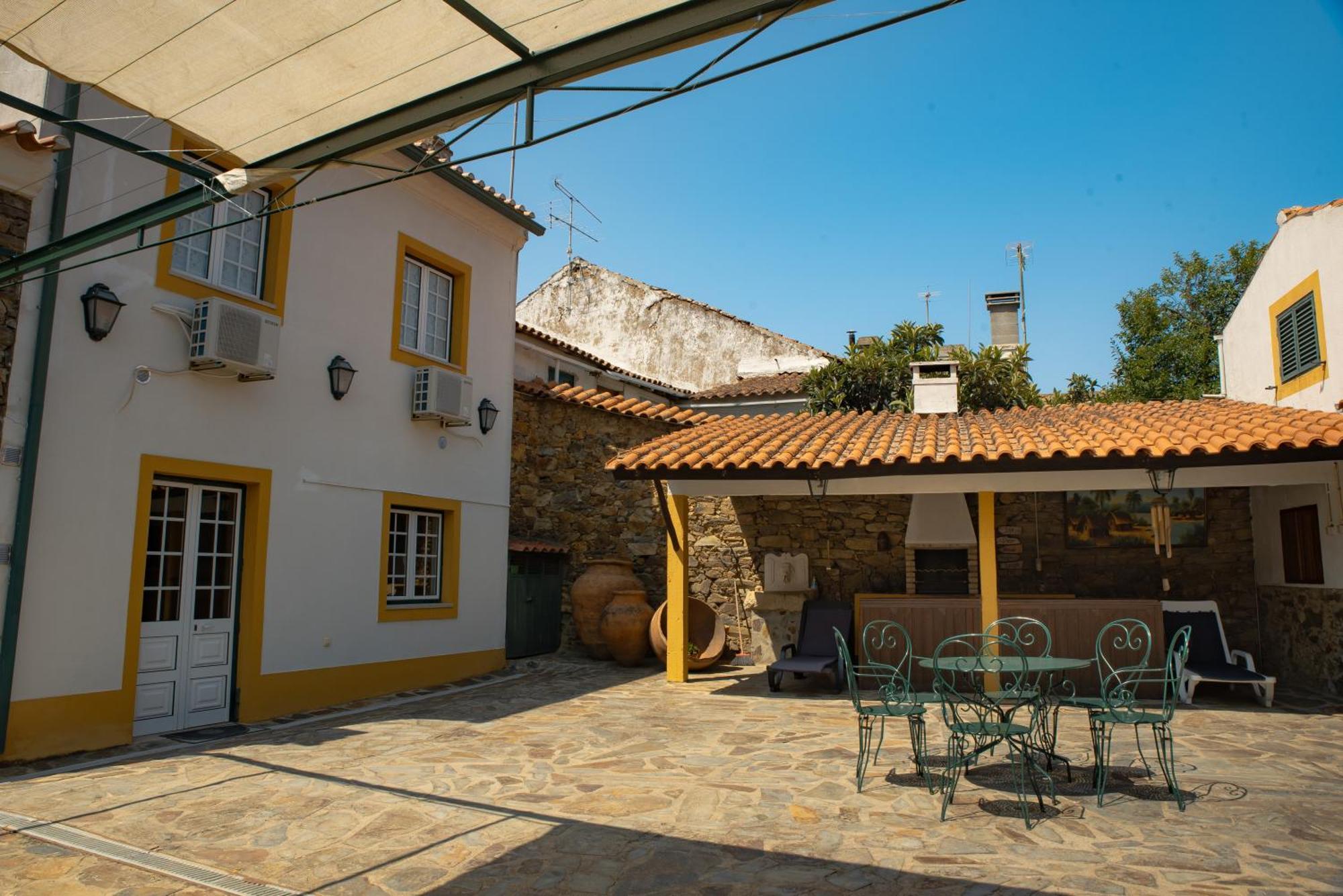 A Sobreirinha Jacuzzi E Pet Friendly Villa Sobreira Formosa Exteriör bild