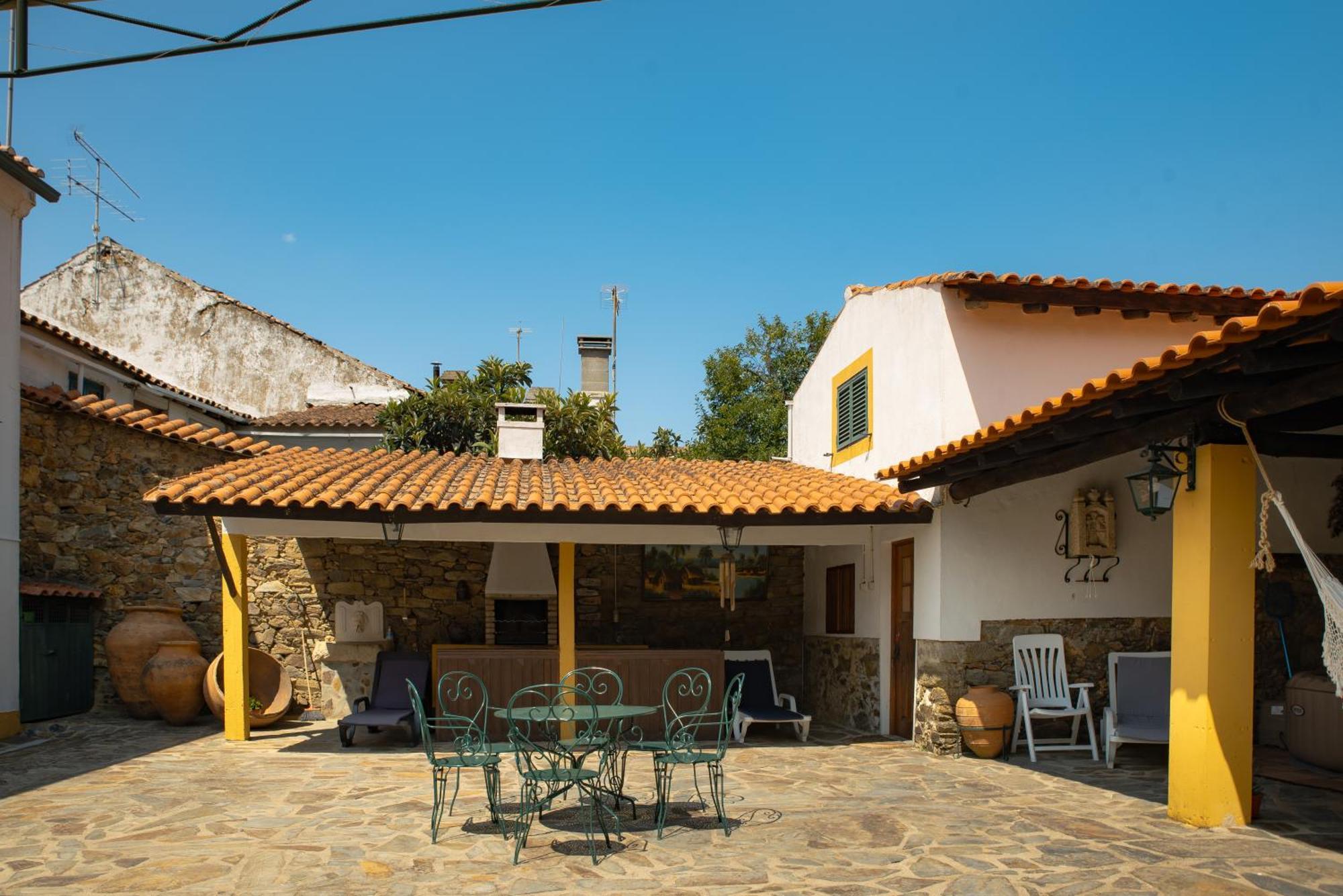 A Sobreirinha Jacuzzi E Pet Friendly Villa Sobreira Formosa Exteriör bild